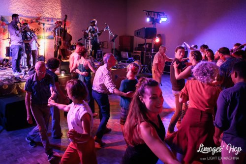 Limoges'Hop festival 2022

Partage libre avec le crédit et la citation (@lightexmachina) de l'auteur pour tout usage non promotionnel ou commercial.

© Alexandre - LIGHT EX MACHINA 2022, tous droits réservés.